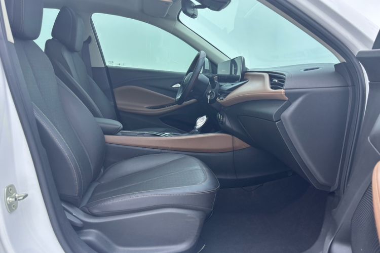 Used Buick Verano 2022 Pro 533T Enjoyment Edition Right Front Seat