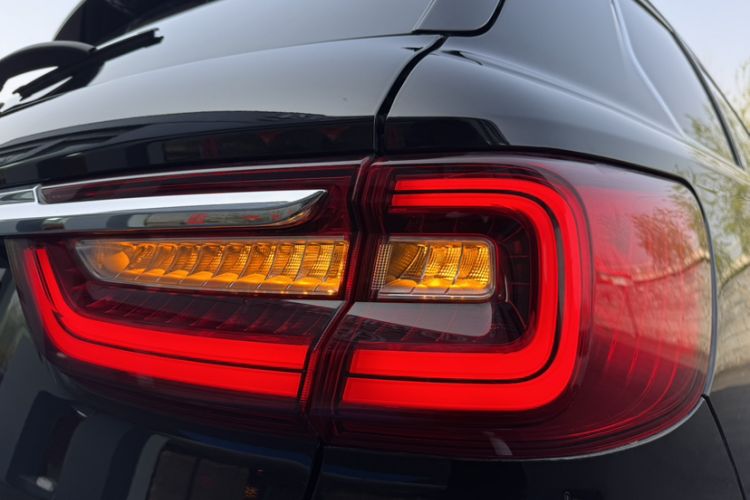 Used Hongqi HS7 2022 3.0T Automatic All-Wheel Drive ZhiLian Flagship Edition Five Seats Exterior 5