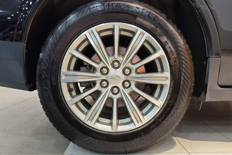 Used Cadillac XT5 2018 25T Luxury Model
