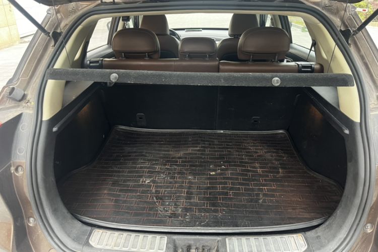 Used Geely Auto Emgrand X7 Sport 2016 1.8TD Automatic ZhiZun Version
