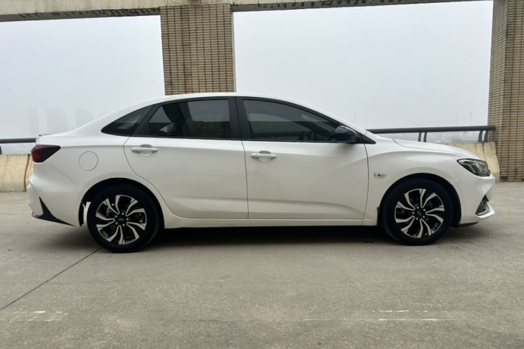 Used Chevrolet Monza 2019 RS 330T Automatic Comfort Edition China VI Standard