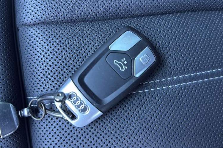 Used Audi A4L 2020 40 TFSI Fashion Dynamic Model