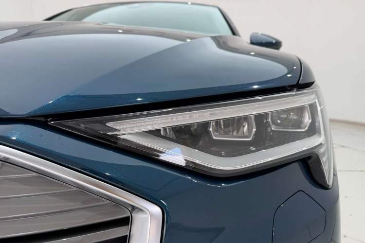 Used Audi e-tron 2019 55 quattro Fashion Edition

