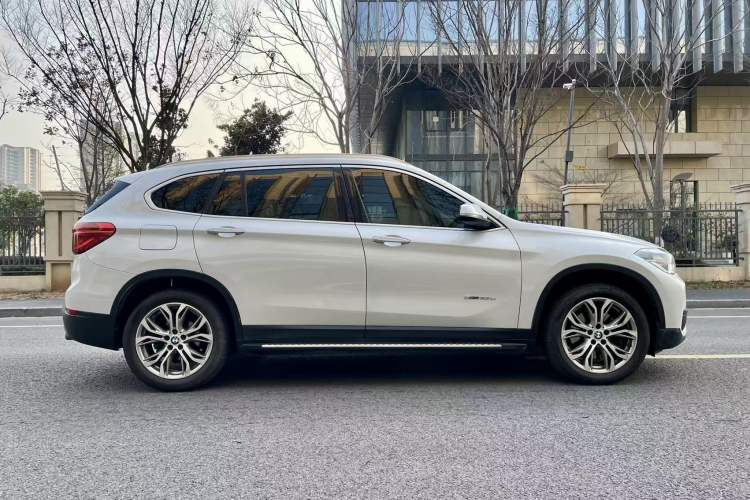Used BMW X1 2018 sDrive20Li Leading Model