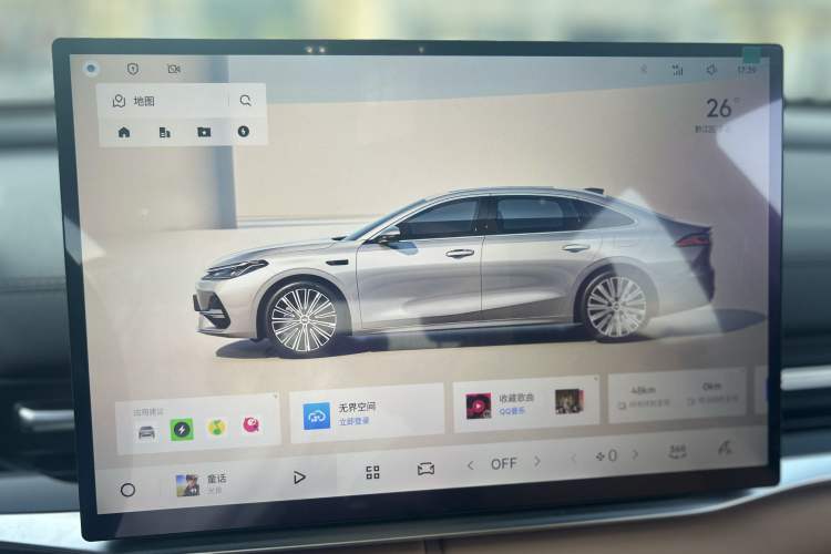 Used Geely Galaxy A7 2025 Model EM-i 150km Starship Edition Interior 3