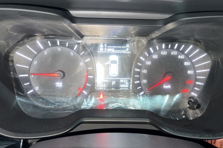 Used GAC Trumpchi GS4 2017 200T G-DCT Two-Wheel Drive Luxury Edition Odometer Close Up