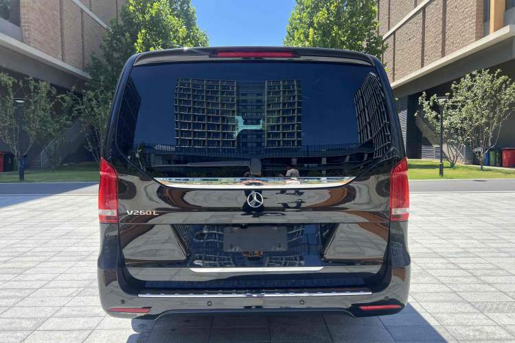 Used Mercedes-Benz V-Class 2021 V 260 L Long Wheelbase Prestige Edition