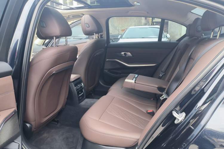 Used BMW 3 Series 2023 325Li M Sport Package
