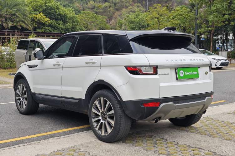 Used Land Rover Range Rover Evoque 2018 240 PS SE Smart Brilliance Edition