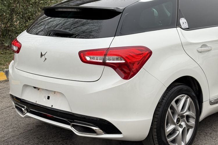 Used DS 5 2013 1.6T Elegant Edition THP200 Exterior 4