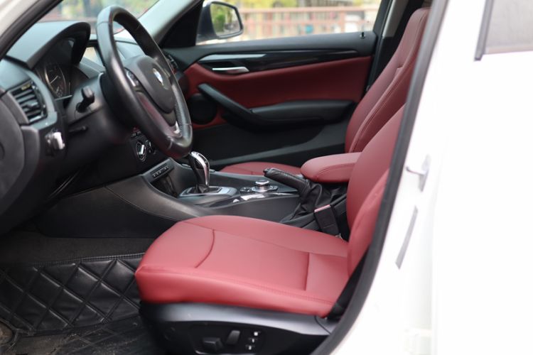 Used BMW X1 2015 sDrive18i Fashion Upgrade Edition Interior 6