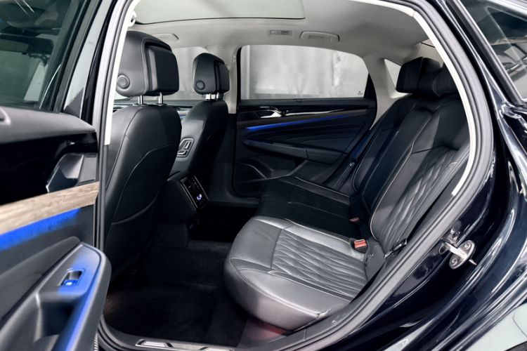 Used Volkswagen Passat 2019 330TSI Luxury Edition China VI Standard
