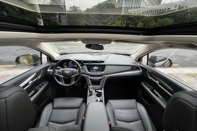 Used Cadillac XT5 2016 28T Four-Wheel Drive Luxury Model
