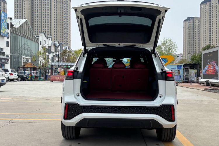 Used Volkswagen Tayron 2025 Tharu L 330TSI Two-Wheel Drive Elite City Package