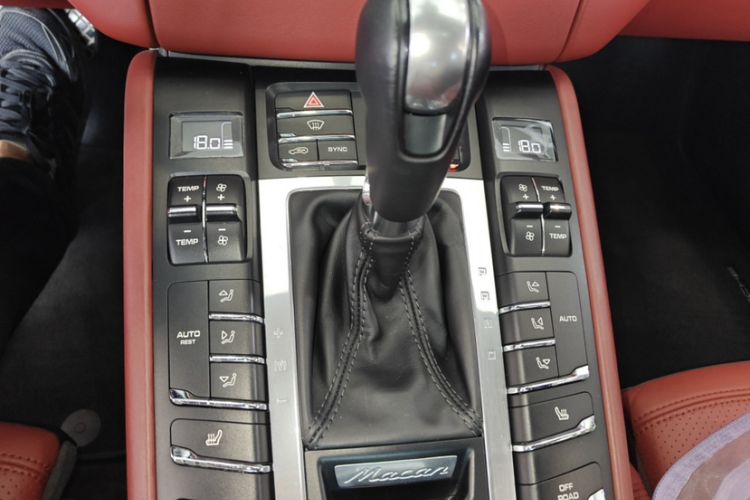 Used Porsche Macan 2017 Macan Turbo 3.6T