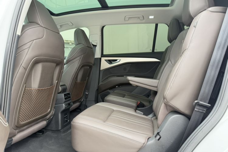 Used Audi Q5 e-tron 2022 50 e-tron quattro Glory Edition Elegant Suit
