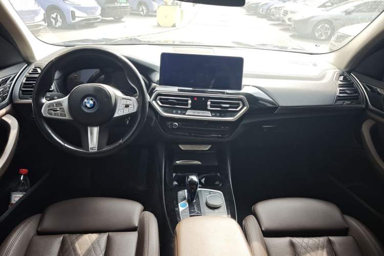 Used BMW iX3 2022 Leading Model