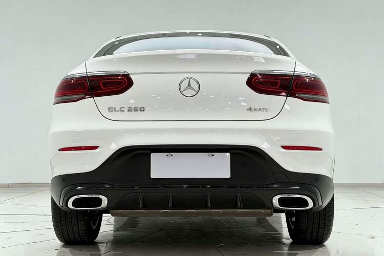 Used Mercedes-Benz GLC Coupe 2021 GLC 260 4MATIC Coupe SUV Exterior 3