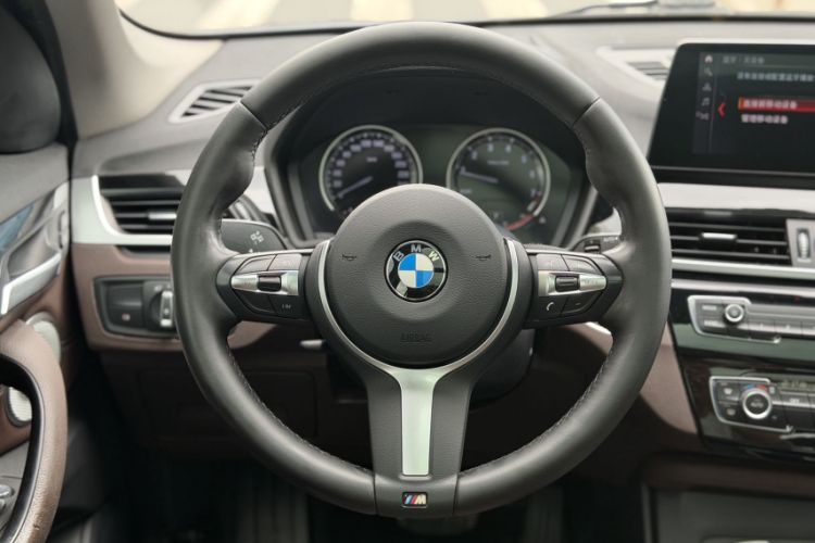 Used BMW X1 2020 sDrive25Li Leading Model Interior 3
