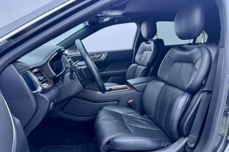 Used Lincoln Continental 2017 2.0T Two-Wheel Drive Deluxe Edition