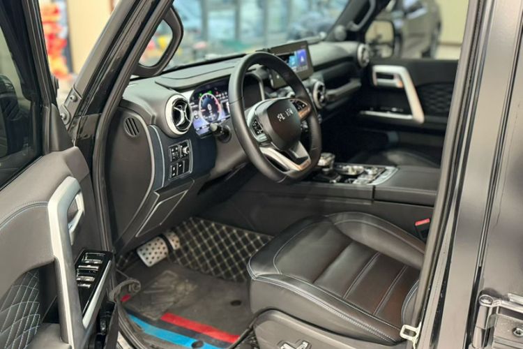 Used BAIC Off-Road BJ40 2023 2.0D Automatic Four-Wheel Drive Blade Hero Edition Adventurer Type