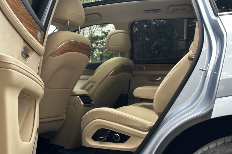 Used Hima AITO M7 2022 1.5T Four-Wheel Drive Luxury Edition
