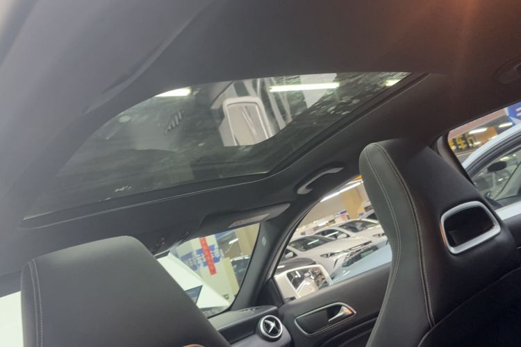 Used Mercedes-Benz A-Class (Import) 2016 A 200 Fashion Model