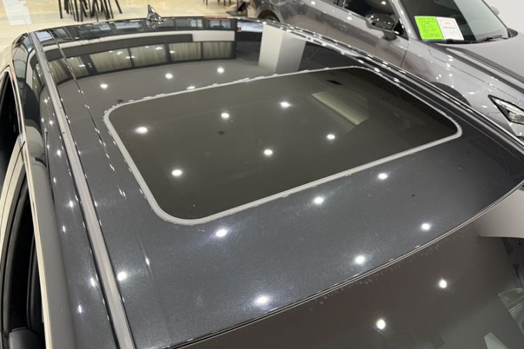 Used Toyota Camry 2023 2.0G Luxury Edition
