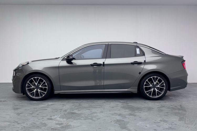 Used Lynk & Co 03 2022 2.0TD DCT JingPro
