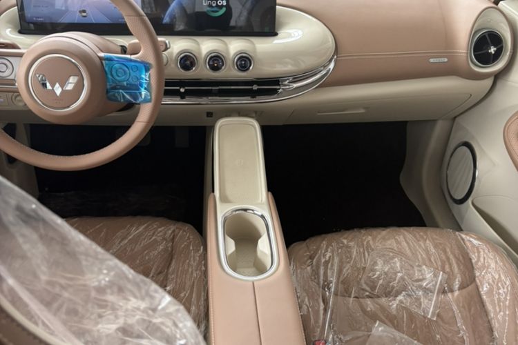 Used Wuling Bingo 2025 333 km Lingxi Deluxe Edition Interior 1