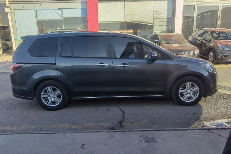 Used Mazda Mazda 8 2011 2.3L Ultimate Edition