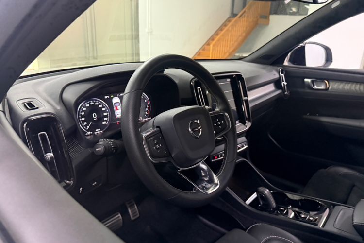 Used Volvo XC40 2020 T4 Four-Wheel Drive Smart & Sporty Edition