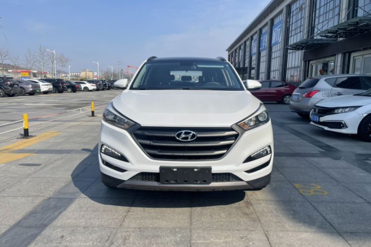 Used Hyundai Tucson 2015 1.6T Dual-Clutch Two-Wheel-Drive Leading Model