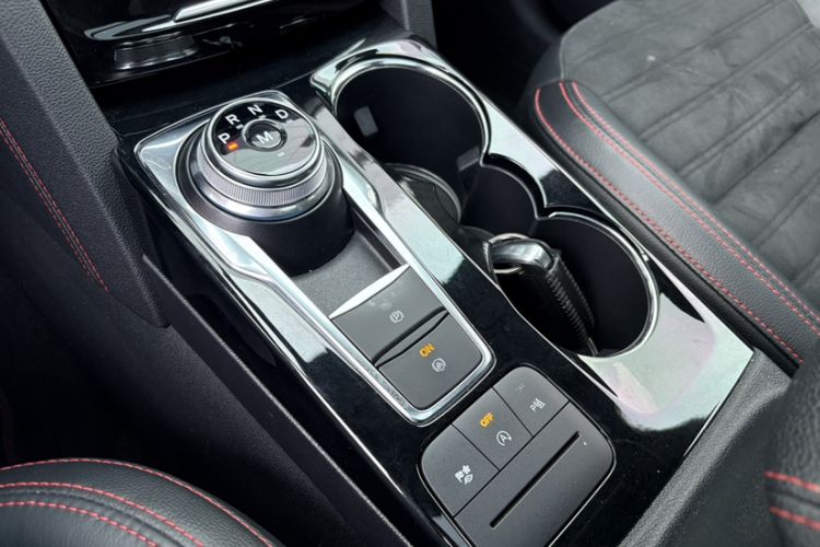 Used Ford Escape 2020 EcoBoost 245 Four-Wheel Drive ST-LINE Deluxe Edition
