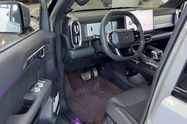 Used JETOUR Traveler 2023 2.0T All-Wheel Drive CrossPRO+ Driver Seat