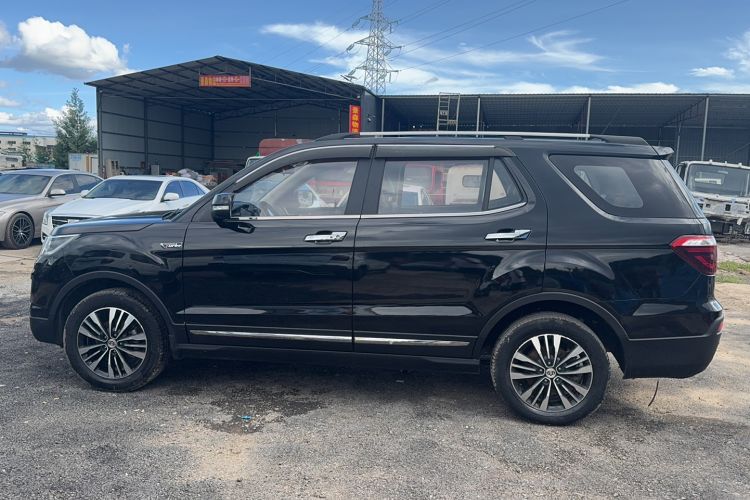 Used Oshan CX70 2017 CX70T 1.5T Manual High-Performance Edition