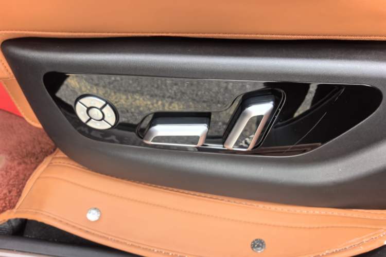 Used Wey Lanshan 2023 Four-Wheel Drive Ultra-Long Range Version
