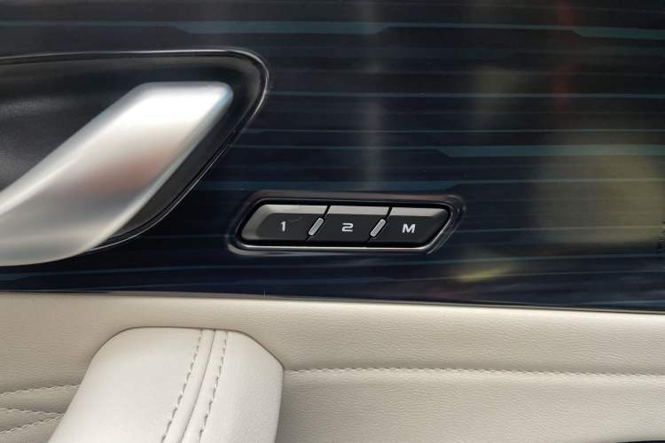 Used Geely Auto Monjaro L 2022 1.5T Thunder Hi·F Plug-in Hybrid Super Rui
