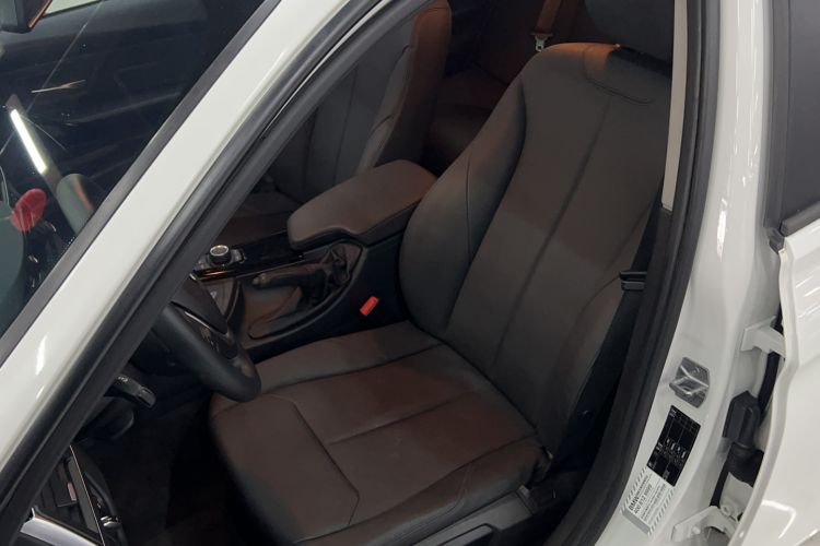 Used BMW 3 Series 2016 316i Fashion Model