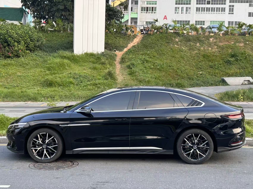 BYD Han 2025 DM-i 125KM Prestige Model - Premium — снимка 16
