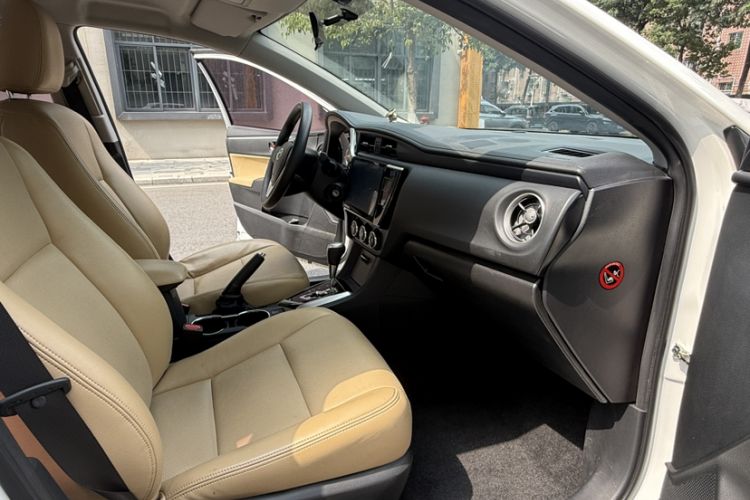 Used Toyota Corolla 2017 Revised Version 1.2T S-CVT GL