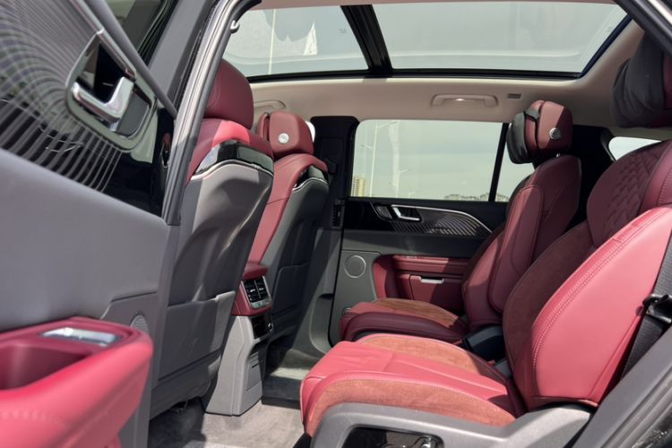 Used Hongqi E-HS9 2021 460 km Range Flagship Edition Six-Seater Interior 2