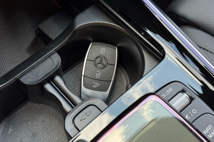 Used Mercedes-Benz GLB 2023 GLB 220 Fashion Model