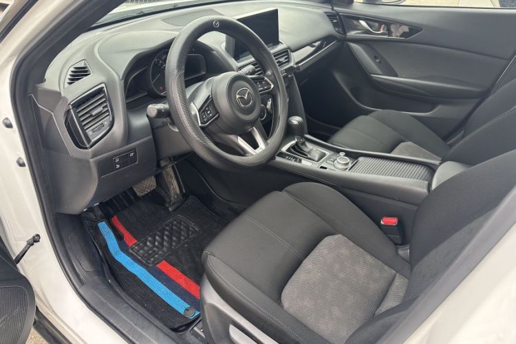 Used Mazda CX-4 2021 2.0L Automatic Two-Wheel Drive Blue Sky Dynamic Edition
