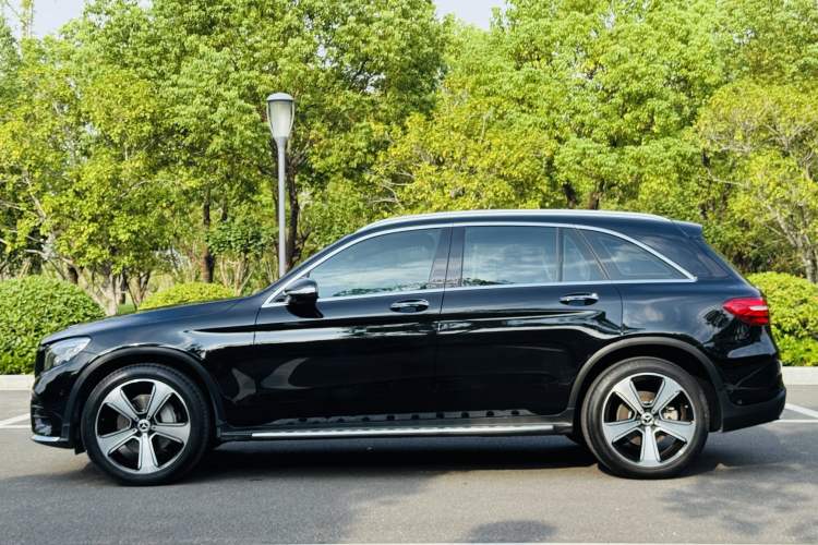 Used Mercedes-Benz GLC 2019 GLC 300 L 4MATIC Dynamic Model