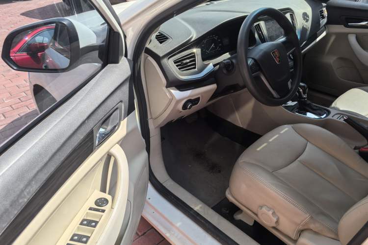 Used Roewe 360 2015 1.5L Automatic Luxury Edition
