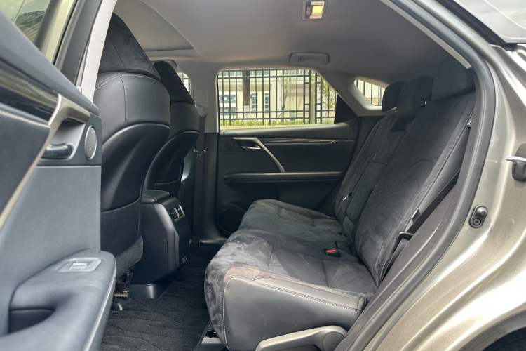 Used Lexus RX 2020 Revised Version 300 Two-Wheel Drive Elite Edition Interior 2