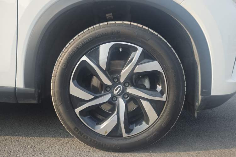 Used GAC Trumpchi GS5 2019 270T Automatic Luxury Edition Exterior 4