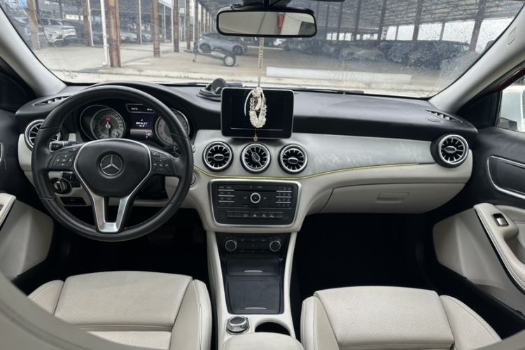 Used Mercedes-Benz GLA 2016 GLA 200 Sport Edition Instrument Cluster