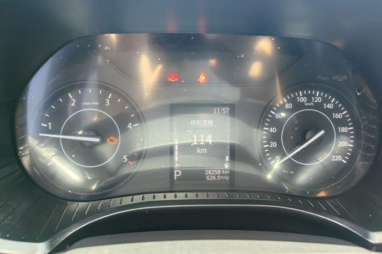 Used JMC Yuhu 7 2022 2.0T Automatic Diesel Two-Wheel Drive Comfort Version Standard Wheelbase
